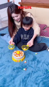 Đồ chơi hứng vịt nhảy kèm nhạc quay 360 độ vui nhộn trò chơi hứng vịt vàng thông minh máy bắn vịt luyện phản xạ TOYLIFE