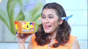 Camilan Snack Makanan Ringan Nissin Walens Soes Chocolate / Coklat Cheese / Keju Blueberry 100 Gram