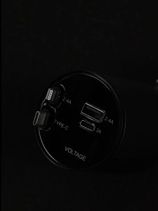 Pengisi Daya Mobil PD60W Pengisi Daya Super Cepat Pengisi Daya Mobil Ditarik Kawat Ganda Pengisi Daya Mobil USB