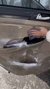 Glodway สเปรย์โฟมทำความสะอาด Foam Cleaner คราบสกปรก เบาะรถยนต์ รอยเลอะที่เบาะหนัง ผ้า โซฟา สะอาดโฟมทำความสะอาด โฟมขจัดคราบ น้ำยาซักเบาะ สเปรย์โฟมทำความสะอาดเบาะ สเปรย์ทำความสะอาด น้ำยาทำความสะอาดเบาะหนัง น้ำยาทำความสะอาด เบาะ หนัง รถยนต์ 650ml