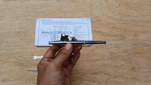 Airbrush Dual Action Gravity Feed KKMOON WD-136: Penggunaan Praktis untuk Seniman