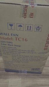 Quạt Treo Tường SENKO TC16 ( Đen Cam) - BH 24 Tháng Chính Hãng