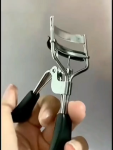 Penjepit Bulu Mata Dengan Sisir Eyelash Curler Pelentik Bulu Mata