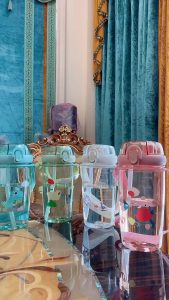 BARANGLAKU - BOTOL AIR MINUM / BOTOL MINUM ANAK SEDOTAN TALI PANJANG 550/650 ml 7305/7306