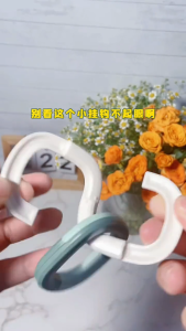 NACHUAN 4pcs S-shaped Storage Hook Paste-Free Clothes Hats Anti-Drop Multifunctional Foldable Hook Portable Backpack Hook