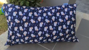 หมอนพร้อมปลอกหมอน ขนาด 15x24 นิ้ว เด็กโต 4 -10 ขวบ  ลายเพียบ เนื้อผ้าดีมาก