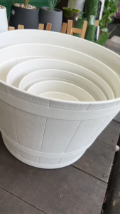 กระถางพลาสติกหนา KD3821-3826 สีขาว ลายถังไม้