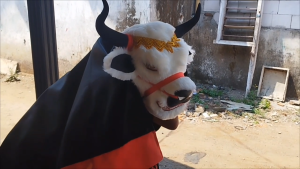 Kain Kubut Bantengan Mainan Mberot Kain Kemul Saja Ukuran P130cm x L100cm Kecil