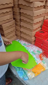 Tas Kain Spunbond Motif Bunga Hajatan 22 cm