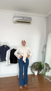 Cutbray Jeans Wanita - Cutbray Jeans Highwaist