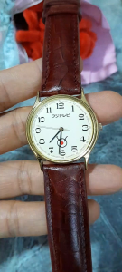 Đồng hồ nữ VEGA  case đồng hồ mạ vàng sang trọng second hand- si nhật đã qua sử dụng