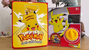Đồ chơi Pikachu hộp chứa Pokemon thẻ bài cards và bóng 58 chi tiết ngẫu nhiên cho bé-Tiệm Nhà Sóc 2023
