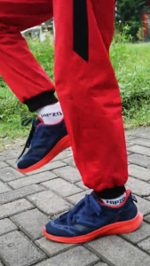 HIPZO Sepatu Running Pria sepatu Jogging Sepatu Sneakers Cowok H01 Sepatu lari ringan lentur