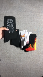 Kaos Kaki Oldschool Motif Skate Merk Panjang Premium - Hosela Project