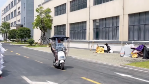 【No Falling Down In Heavy Wind】Thickened Motorcycle Canopy Protective Gear Electric Car Canopy Windproof Rainproof Scooter Cover Rain Sun Protection Umbrella Electric Bicycle Windshield Electric Car Scooter Cover Rain with Bracket