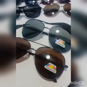 Promo Kacamata Hitam Pria: Kacamata Polarized untuk Pria dan Wanita dengan Frame Halus dan Model Kacamata Pilot Trendi