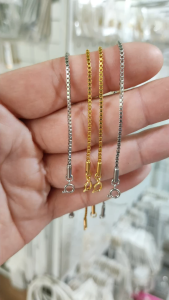 Lắc tay nữ mắt xích vuông titan không đen gỉ không gây dị ứng dây trơn thanh mảnh không vướng tay hjhjshoptrangsuc