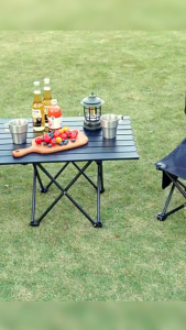 BLUE WHALE โต๊ะแคมป์ปิ้งขนาดเล็กพับพกพา สามารถรับน้ำหนักได้มาก น้ำหนักเบามาก เหมาะสำหรับตั้งแคมป์หรือเดินทาง พกพาสะดวก