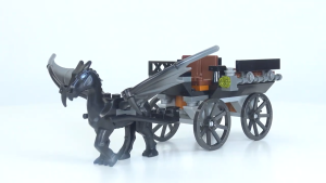 LEGO 76400 Hogwarts™ Carriage and Thestrals Harry Potter (Age 7+ / 121 pcs)