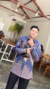 Kemeja Batik Pria Lengan Panjang Terbaru 2024