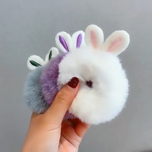 Ikat Rambut Scrunchie Bulu Pastel: Aksesoris Rambut Fashion