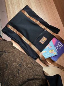 Serro - Tas Tote Bag Simpel Premium Tas Kuliah Tas Traveling Anti Air