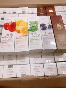 Gel Tẩy Da Chết Hoa Quả Làm Trắng Da Arrahan 180ml