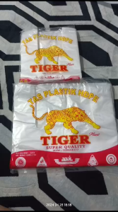 Kantong Plastik TIGER BENING UKURAN 1524 kresek transparant