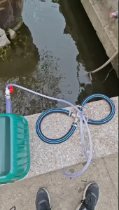 สายเติมอากาศ โอทูบับเบิ้ล แบบสี่แฉกถ่วงตรงกลางด้วยข้อต่อ สเตนเลส อย่างดี ท่อยาว 50 เซนติเมตร