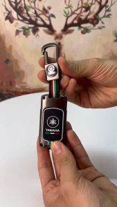 [MẪU MỚI] Ốp Chìa Khóa Xe Máy Yamaha Exciter NVX Janus Grande Freego Hợp Kim Kẽm HỌA TIẾT CỜ Ý Lịch Lãm Sang Trọng