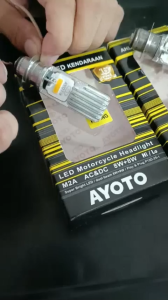 LAMPU DEPAN LED AYOTO TYTO H6 M2A 2 SISI SUDAH AC DAN DC SINAR PUTIH LED UNIVERSAL SOKET H6 PREMIUM QUALITY