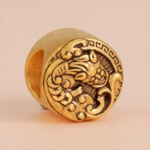Chow Sang Sang 周生生 XL Charme Noir 999 Gold Pixiu Charm 93832C for Men and Women (Bracelet Not Included)