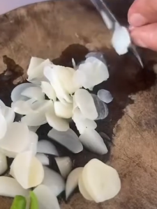 กระเทียมโทน กระปุกใหญ่ (ออแกนิค) ของแท้ ดองน้ำผึ้ง ดองโสม