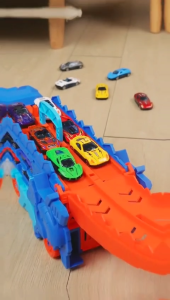 Mainan Anak Truk Dinosaurus Deformation dapat 10 Mobil