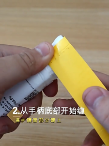 Yonex AC102C Tacky Non Slip Badminton Grip Racket Grip OverGrip Sweat Band Tennis Anti-slip Breathable Sport Over Grip