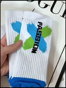 ถุงเท้ากันลื่น แบบหนา ถุงเท้าฟุตบอล ของแท้ 100% คุณภาพดี 👍