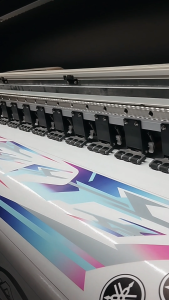 Striping Transparan NMAX 155 Old Lis Desain Simple Racing Elegan Varian Warna Keren - SNX-UV - GSI