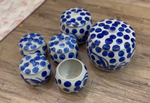 Hũ Muối Dưa Cà Âu Thố Liễng Đựng Mỡ Chưng Yến Có Nắp Chấm Bi Xanh 4 Size Hoạ Tiết Cổ Xưa Gốm Bát Tràng