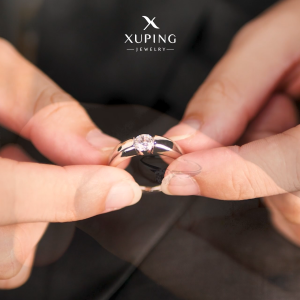 Xuping Cincin Kasual Mata 1 Bulat Silver 0122220277