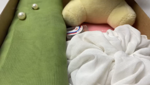 Hampers Jilbab Segi Empat: Kado Pernikahan & Hadiah Ulang Tahun Cewe