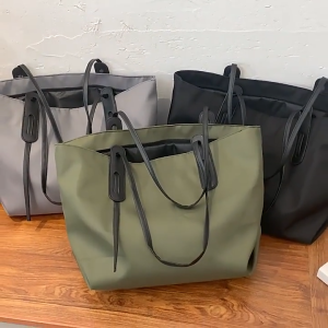 กระเป๋าชอปปิงของผู้หญิงกระเป๋าผ้าไนลอนแนวย้อนยุคสำหรับผู้ชายกระเป๋าสะพายไหล่สำหรับเดินทาง