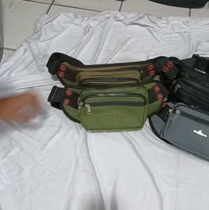 Tas Pinggang Pria Keren Anti Air: Pilihan Terbaik untuk Aktivitas Outdoor