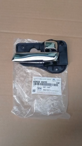 TAY MỞ CỬA  TRONG KIA CARENS 2007-2012 TRƯỚC SAU. XỊN CHÍNH HÃNG. LOẠI CÓ MẠ BÓNG