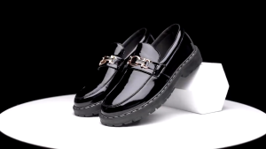 Men's Loafers & Boat Shoes: A Comprehensive Guide