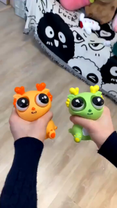 ก๊อตจิของเล่นบีบ สกุชชี่บีบตาระเบิด ของเล่นเด้งตา ผ่อนคลายอารมณ์ตึงเครียด