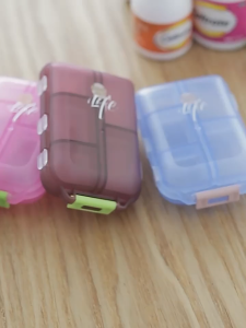 Portable Medicine Box 5 Grid Moisture Proof Medicine Storage Organizer Plastic Medicine Case Organizer