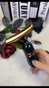 3 In 1 เครื่องนวดหน้า เครื่องนวดหน้ายกกระชับ พร้อมหัวเปลี่ยน 3 หัว กระตุ้นผิว นวดกระชับ