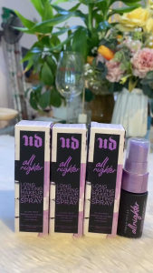Xịt Khóa Nền Make Up Urban Decay All Nighter Long Lasting Make Up Setting Spray 15ml chính hãng