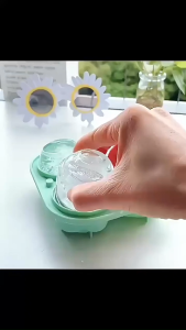 Ready Stock - 4 grid 3D Rose Ice Cube Tray (FREE Mini Filling Funnel) - Sky Blue Flexible Silicone Ice BPA FREE Tray Grade Silicone- ROSE