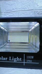 Solar Light HP SO1-C 100w Die Cast Aluminum body water proof IP65 rated with remote.